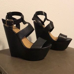 Aldo | Shoes | Black Platform |